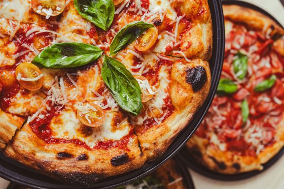 PIZZA NAPOLITANA